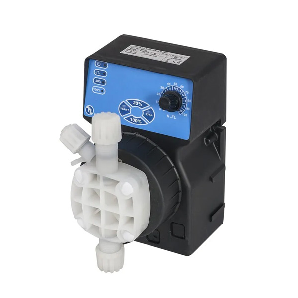 Bomba Dosadora Etatron DLX‑MA/AD (5 L/h · 7 bar · PVDF/PTFE/FPM)